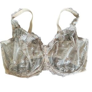 Soma women’s lace bra.